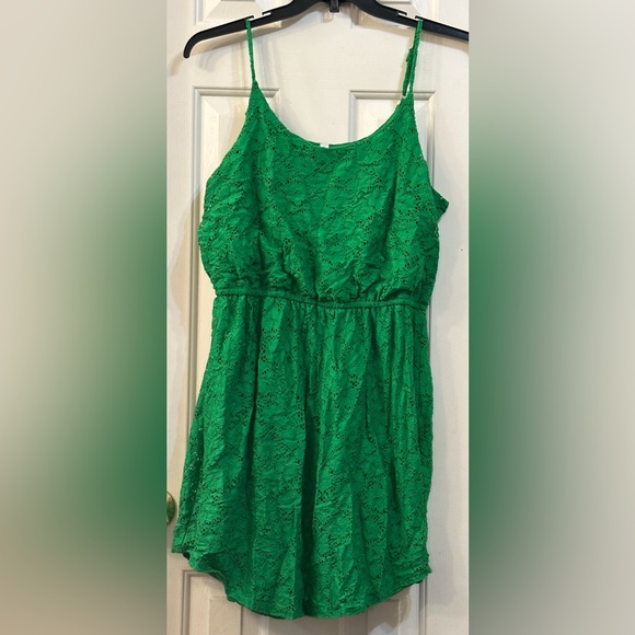 Xhilaration Dresses & Skirts - Xhilaration Green Lace Mini Dress, Size XL